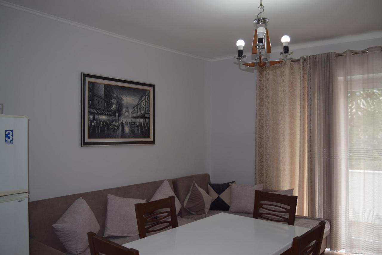 Orchidea Apartment Поградец Екстериор снимка