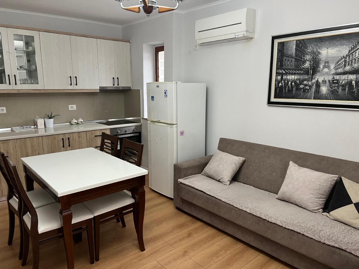 Orchidea Apartment Поградец Екстериор снимка